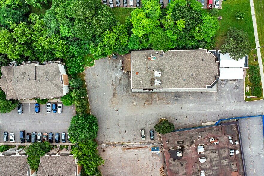 More Photos Of 1151 Ogilvie Rd, Ottawa Restaurant For Sale