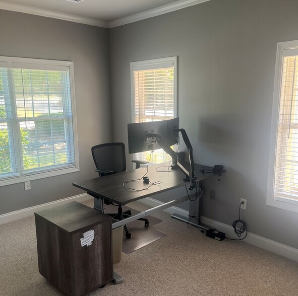 More Photos Of 3453 Lawrenceville Suwanee Rd, Suwanee Office For Sale