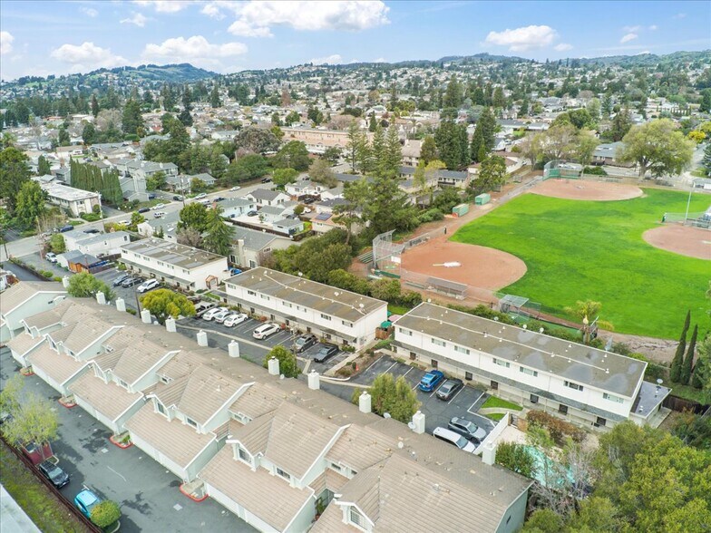 More Photos Of 20324 Forest Ave, Castro Valley Apartments For Sale