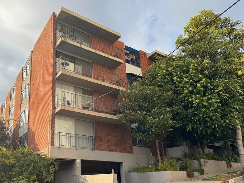 Primary Photo Of 1211 Horn Ave, West Hollywood Apartments For Sale