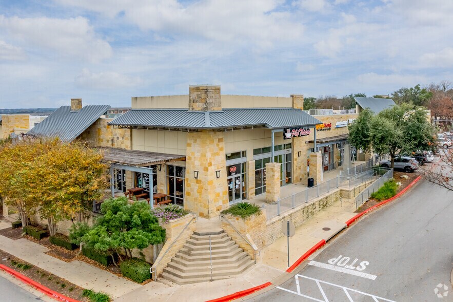 More Photos Of 900 Interstate 35, Austin Unknown For Lease
