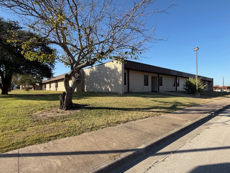 More Photos Of 1517 Barbara Ln, Killeen Schools For Sale