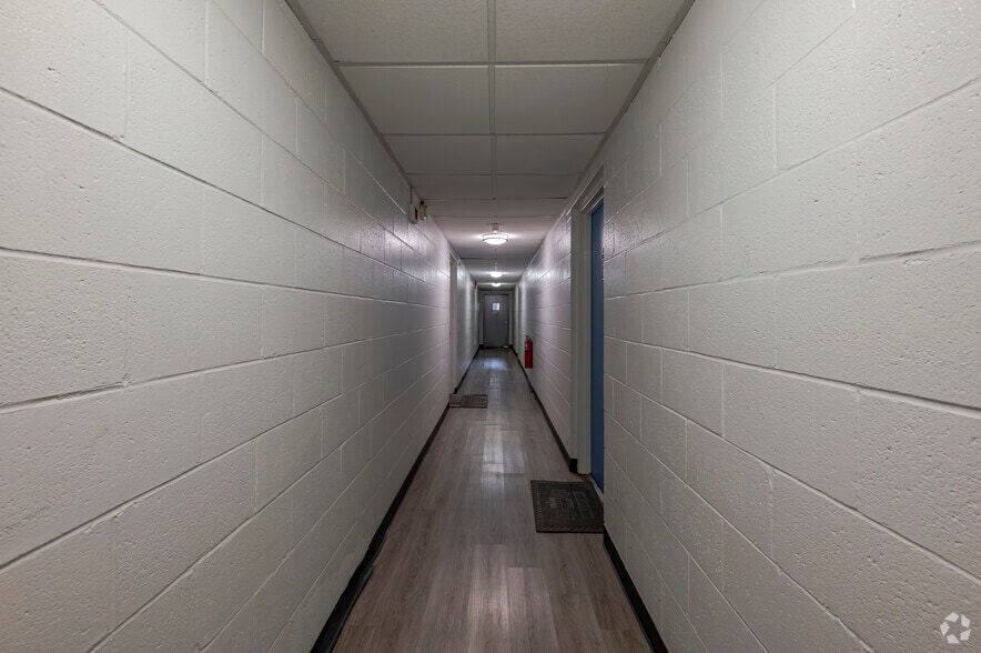 More Photos Of 191 Oak St, Bridgeport Apartments For Sale