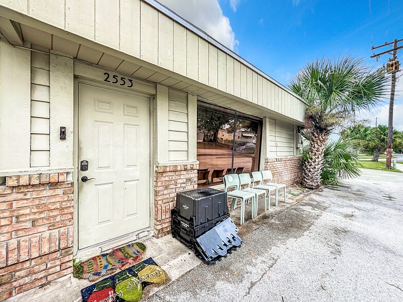 More Photos Of 2553-2565 Park Dr, Sanford Freestanding For Sale