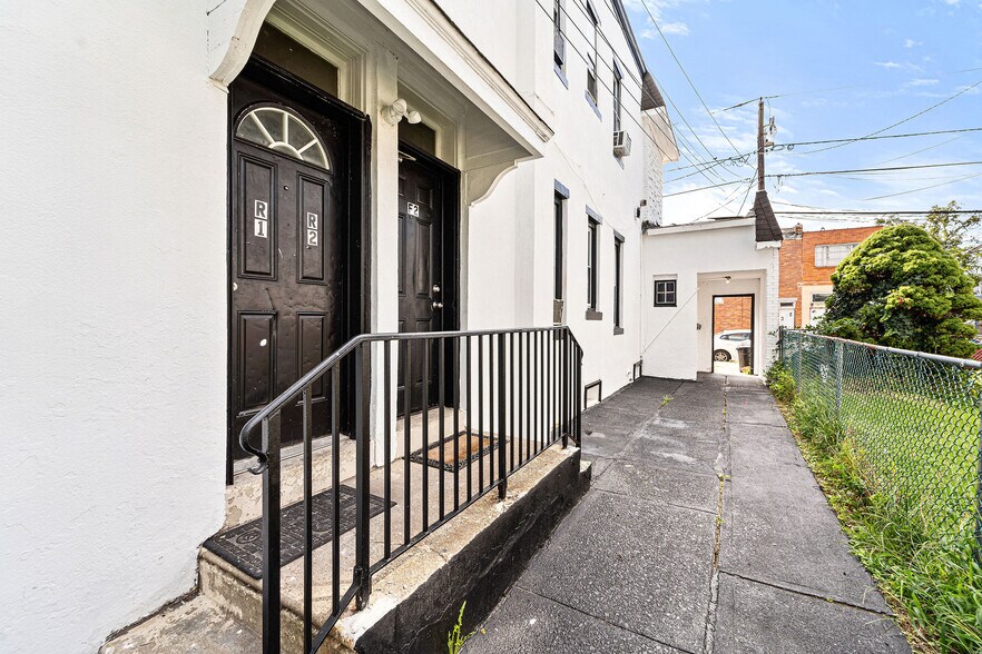 More Photos Of 156 Chestnut Ave, Oaklyn Apartments For Sale