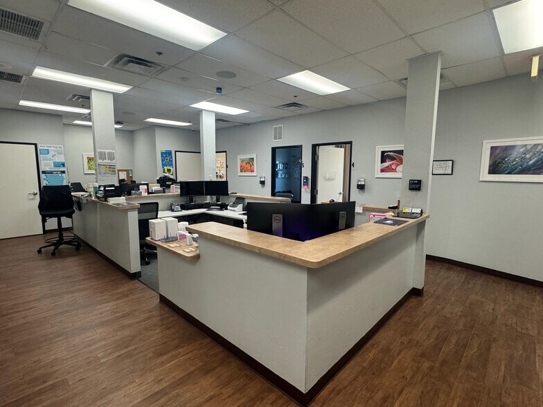 More Photos Of 6828 E Brown Rd, Mesa Medical For Lease
