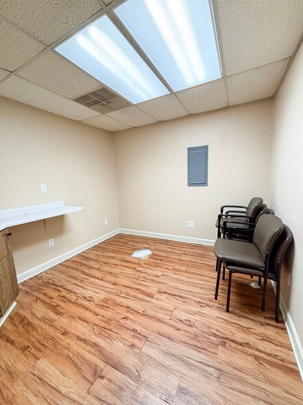 More Photos Of 115 S Munford St, Covington Medical For Sale