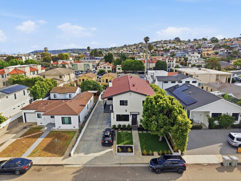 More Photos Of 3129 Emerson St, San Diego Apartments For Sale
