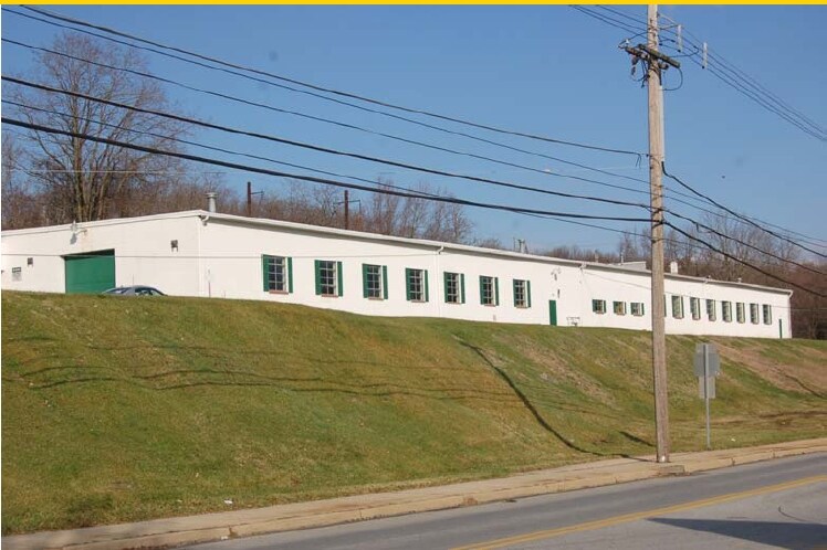 More Photos Of 103 W 1st Ave, Parkesburg Warehouse For Sale