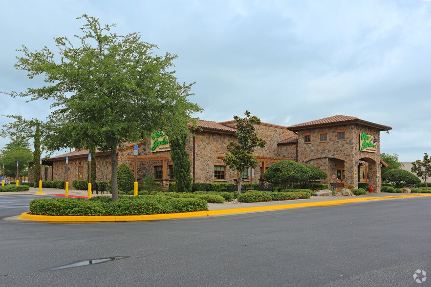 More Photos Of 1479 Town Center Dr, Lakeland Unknown For Lease
