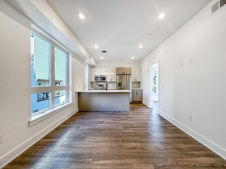 More Photos Of 1723 Ridge Ave, Philadelphia Apartments For Sale