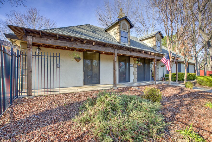 More Photos Of 6151 Garfield Ave, Sacramento Medical For Sale