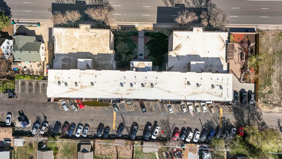 More Photos Of 1945 N Peoria St, Aurora Apartments For Sale