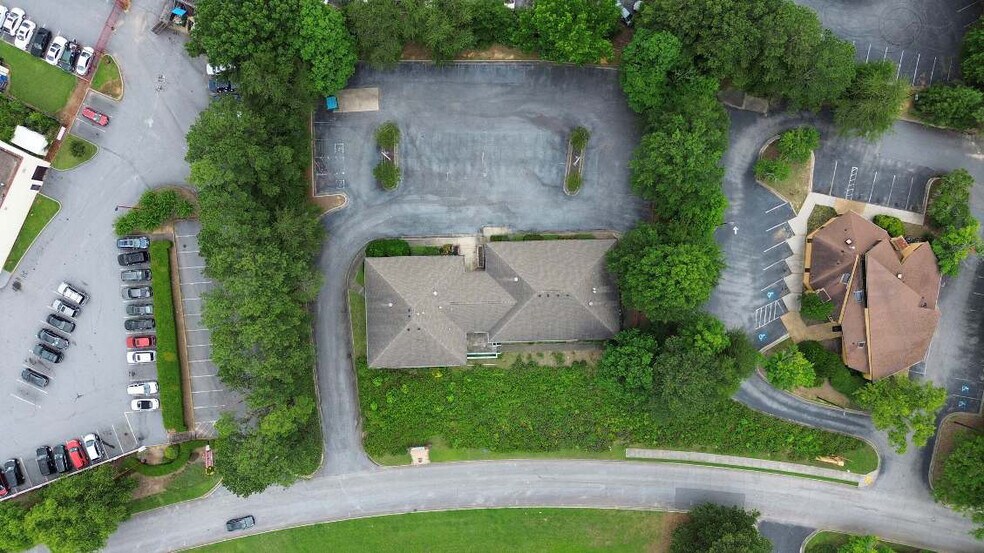 More Photos Of 6612 Exchange Pl, Morrow Office For Sale