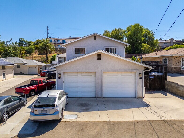 More Photos Of 8545-49 Winter Gardens Blvd, Lakeside Apartments For Sale