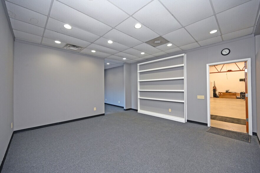 More Photos Of 1245 Tennessee Ave, Cincinnati Warehouse For Sale