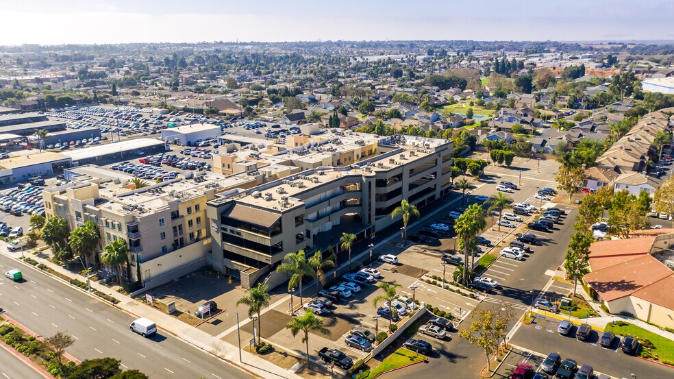 Primary Photo Of 18141 Beach Blvd, Huntington Beach Medical For Sale