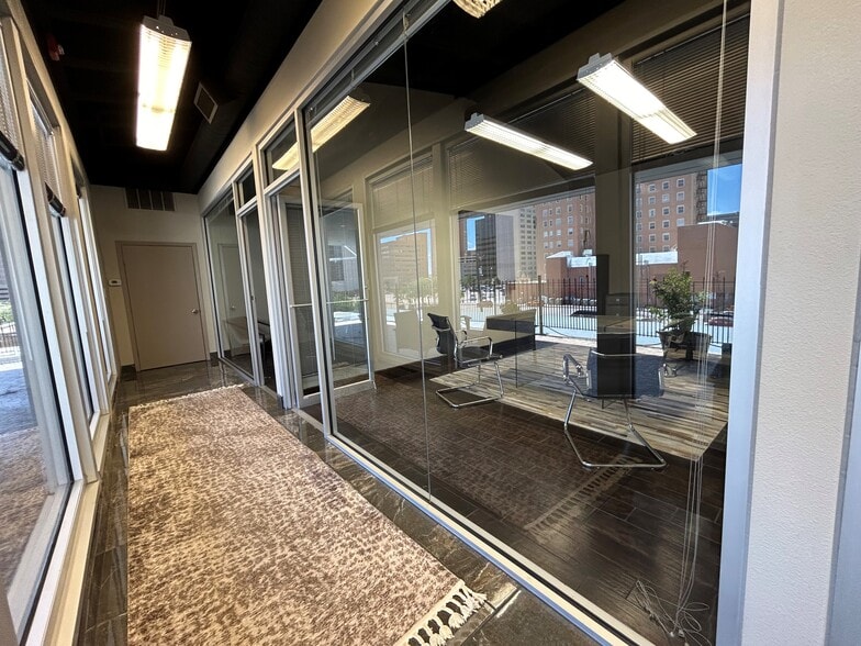 More Photos Of 200 W Illinois Ave, Midland Office For Lease