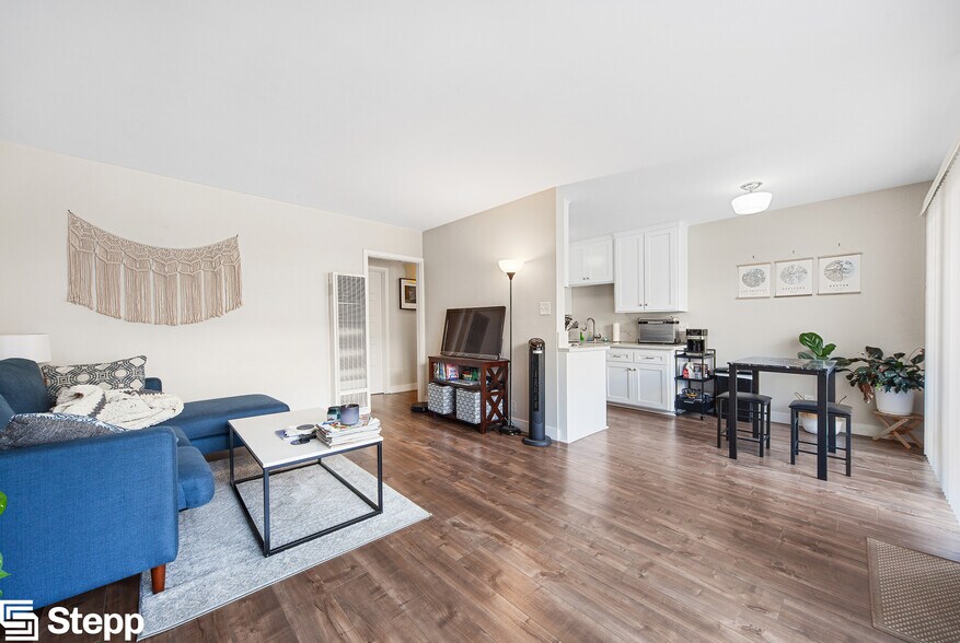 More Photos Of 1142-1148 E 1st St, Long Beach Apartments For Sale