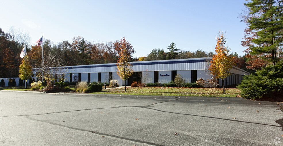 More Photos Of 33 Constitution Dr, Bedford Research And Development For Lease