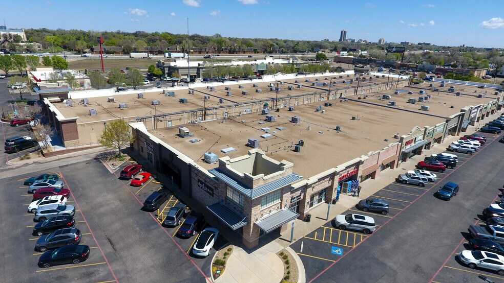 More Photos Of 2401-2493 Interstate 40 W, Amarillo Unknown For Lease