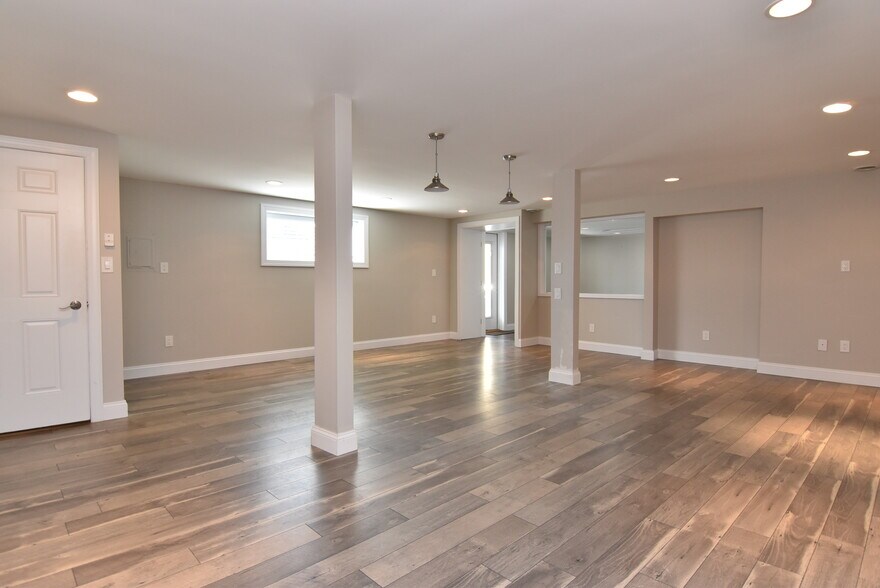 More Photos Of 18355 Coastal Hwy, Lewes Office For Lease