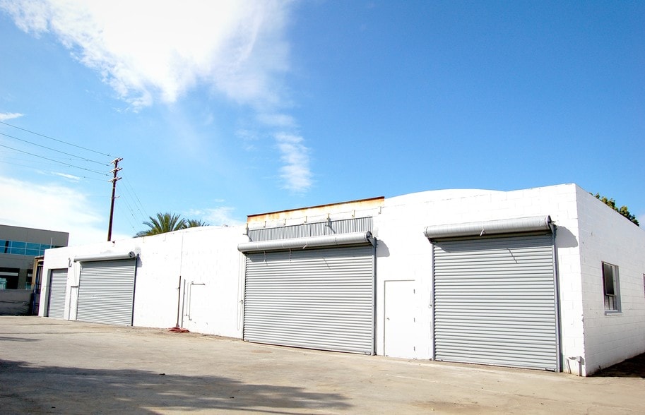 More Photos Of 22624-22632 Avalon Blvd, Carson Warehouse For Lease