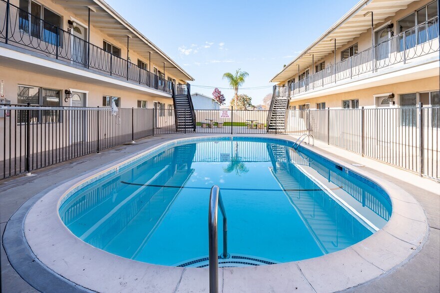More Photos Of 532 N 1st St, El Cajon Apartments For Sale