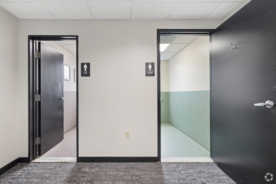 More Photos Of 58 Concord St, North Reading Office For Lease