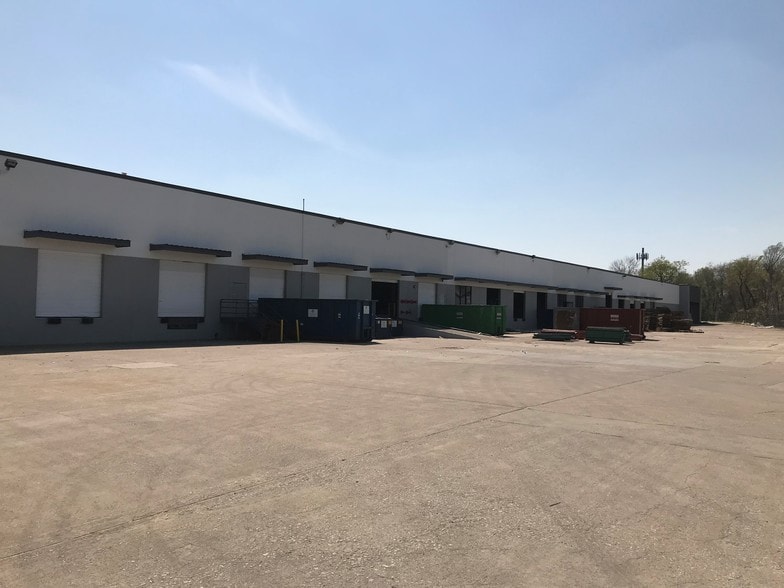 More Photos Of 12333 Sowden Rd, Houston Warehouse For Lease