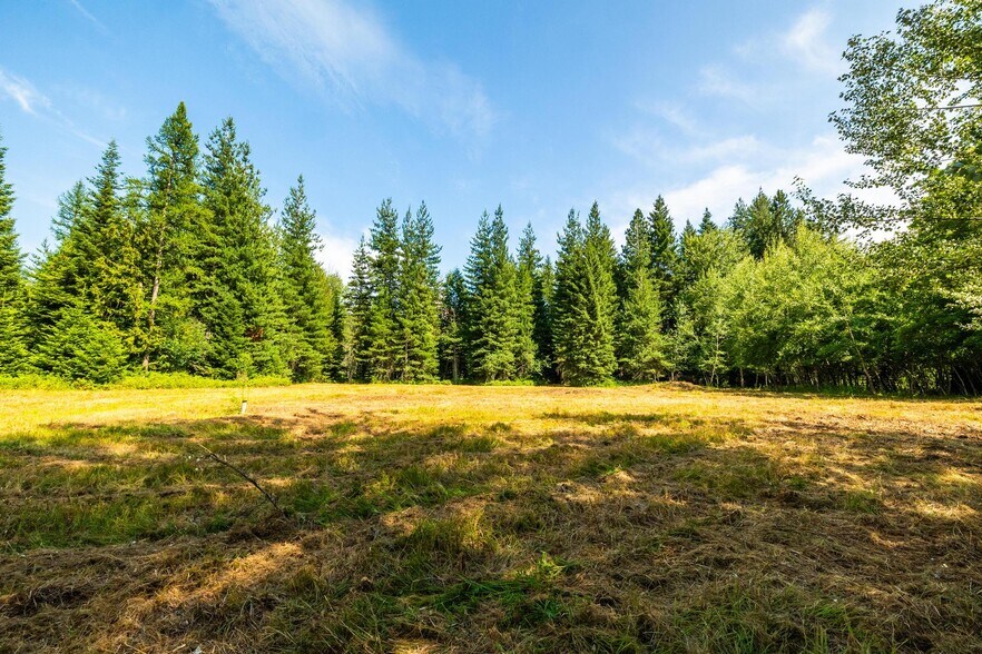 More Photos Of 477545 US-95, Ponderay Land For Sale