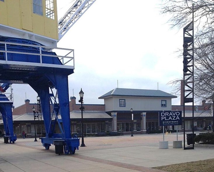 More Photos Of 900-1095 Justison St, Wilmington Storefront Retail Office For Lease