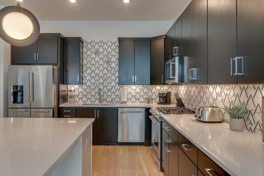 More Photos Of 119 Acklen Park Dr, Nashville Apartments For Sale