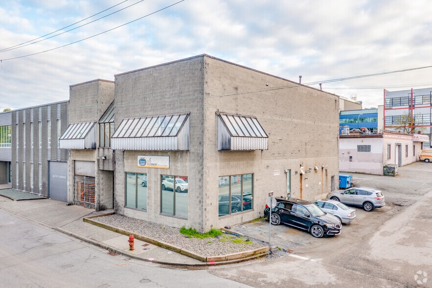 Primary Photo Of 250 1st Av, Vancouver Storefront For Lease