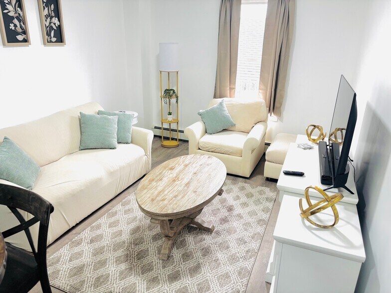 More Photos Of 116 Foundry St, Central Falls Apartments For Sale