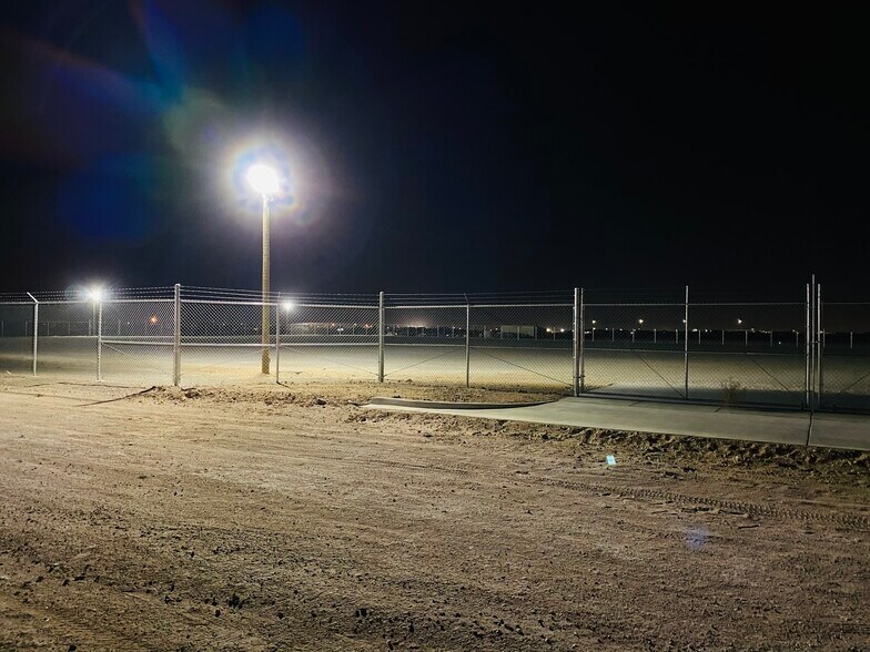 More Photos Of 13019 Pellicano Drive, El Paso Land For Lease