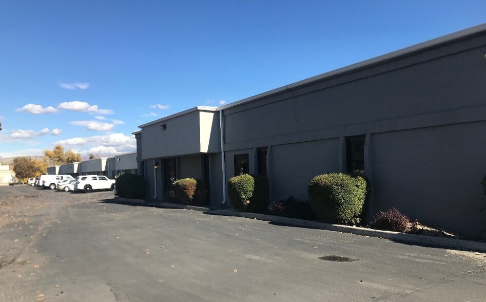 More Photos Of 3007-3023 S West Temple, Salt Lake City Light Manufacturing For Lease