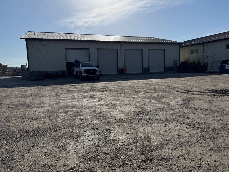 More Photos Of 2128 Gould Ct, Rockdale Warehouse For Sale