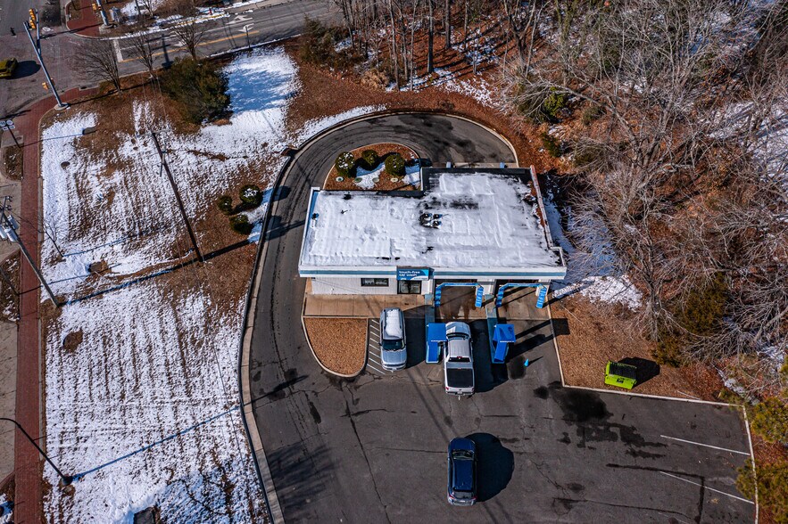 More Photos Of 516 14th st, West Point Carwash For Sale
