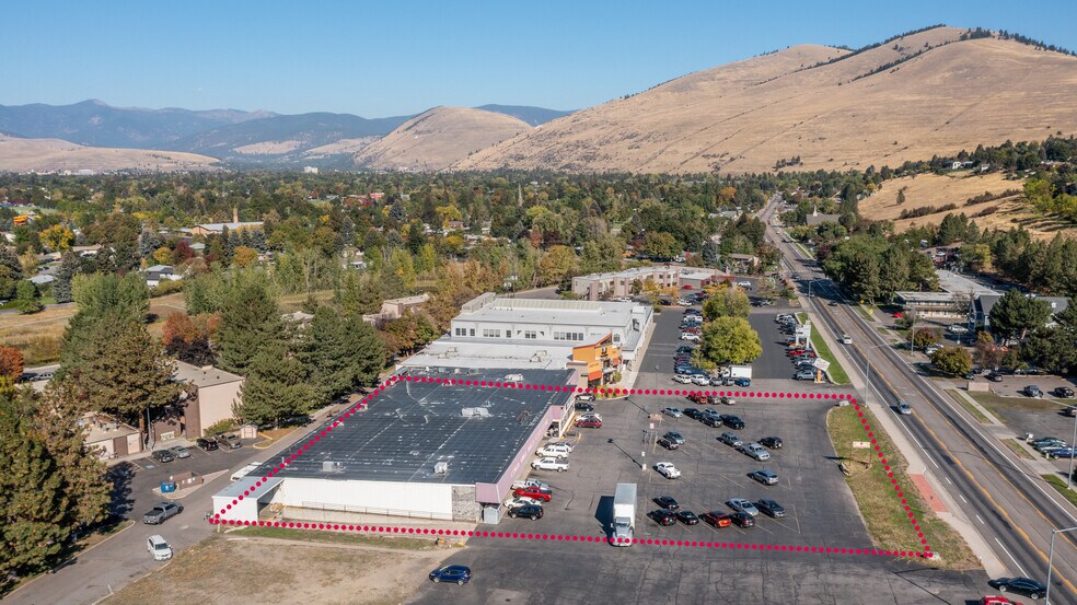 More Photos Of 704 SW Higgins Ave, Missoula Supermarket For Sale
