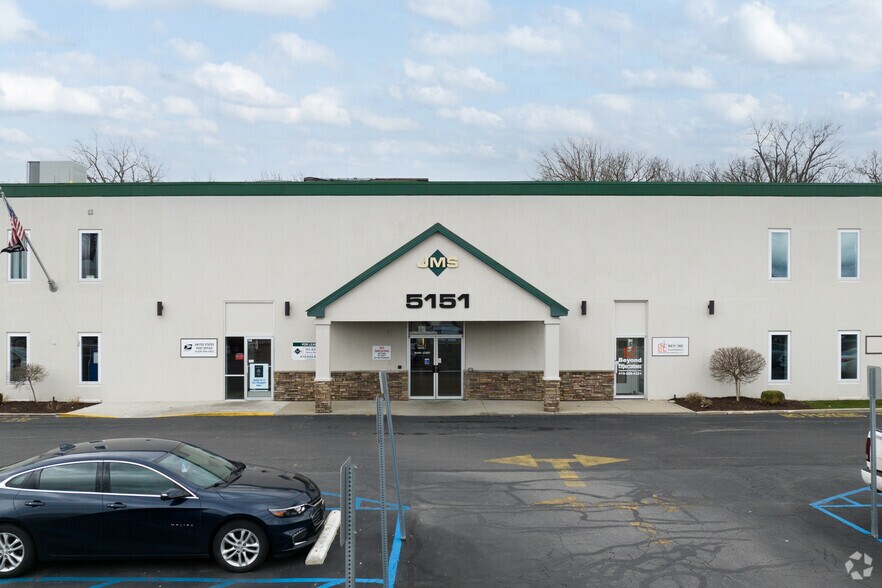 More Photos Of 5151 Monroe St, Toledo Office For Lease