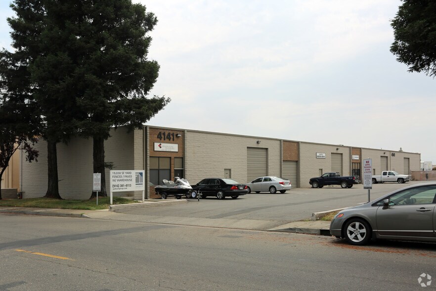 More Photos Of 4181 Power Inn Rd, Sacramento Flex For Lease