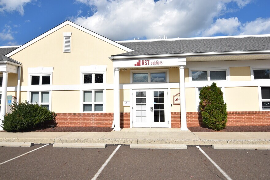 Primary Photo Of 1500 Horizon Dr, Chalfont Medical For Lease