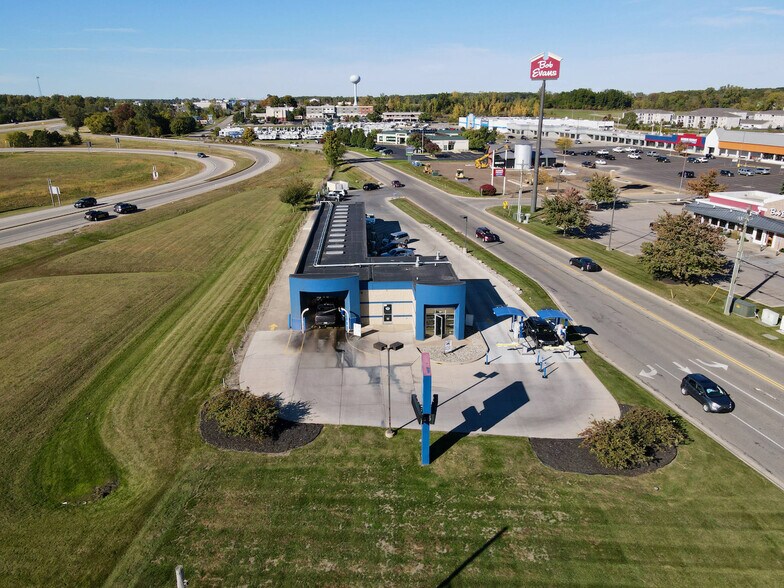 More Photos Of 360 N Willowbrook Rd, Coldwater Carwash For Sale