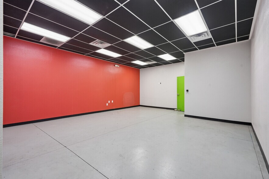 More Photos Of 4820 S Eastern Ave, Las Vegas Fast Food For Lease