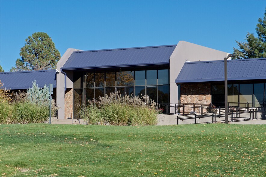 More Photos Of 12300 Grant St, Thornton Manufacturing For Sale