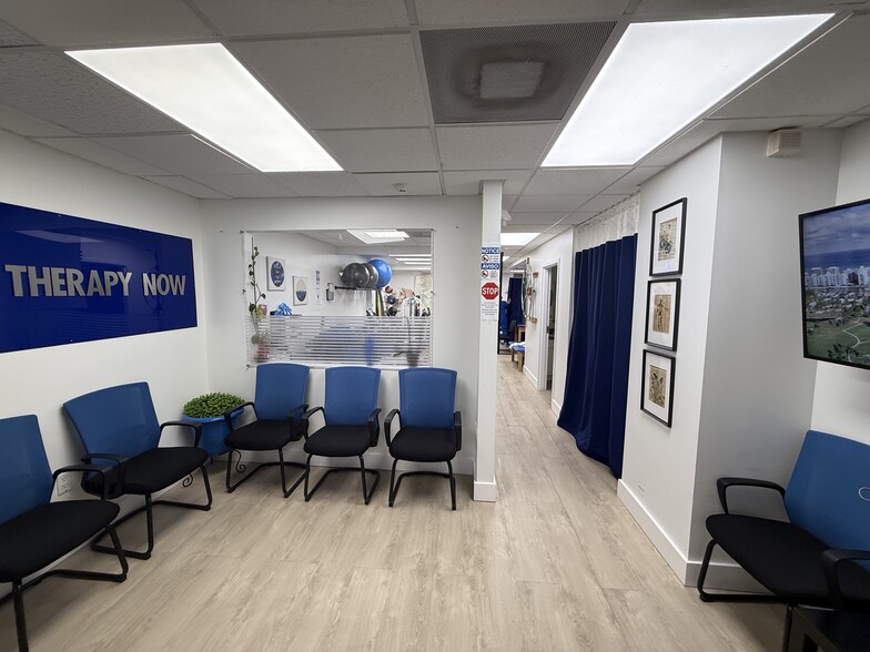 More Photos Of 1071-1075 NE 125th St, North Miami Loft Creative Space For Lease