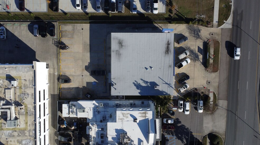 More Photos Of 3621 Veterans Memorial Blvd, Metairie Office For Lease