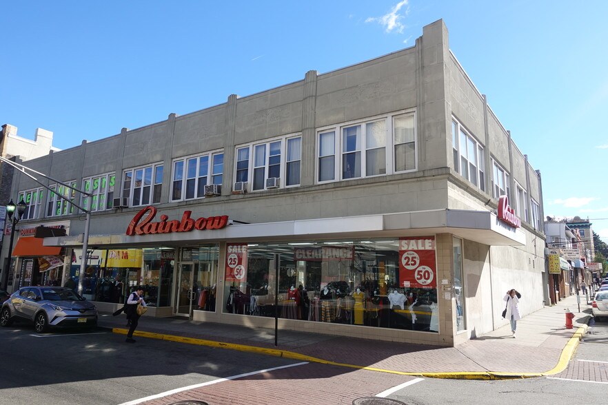 More Photos Of 3600 Bergenline Ave, Union City Storefront Retail Office For Lease