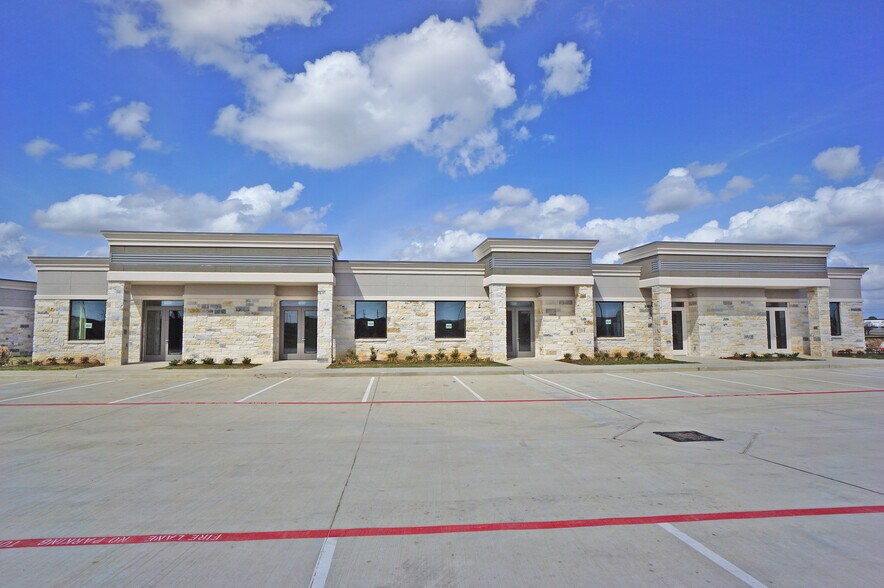 More Photos Of 23410 Grand Reserve Dr, Katy Unknown For Lease